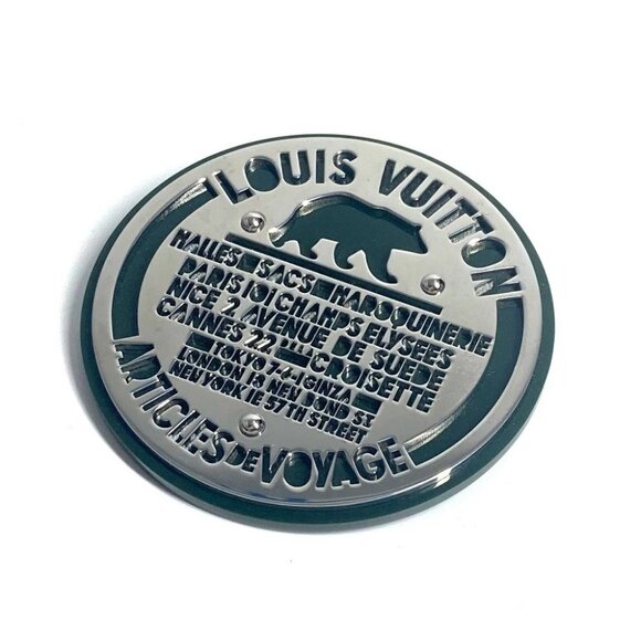 LOUIS VUITTON Not for sale Novelty logo Accessories Brooch - Picture 1 of 10